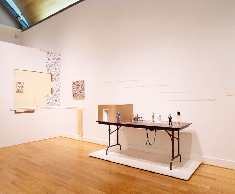 view exhibition image