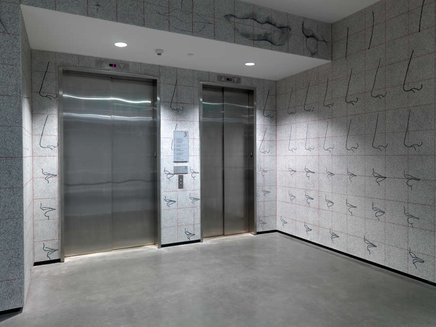 view exhibition image