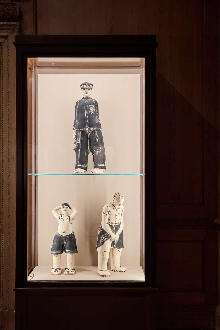 view exhibition image