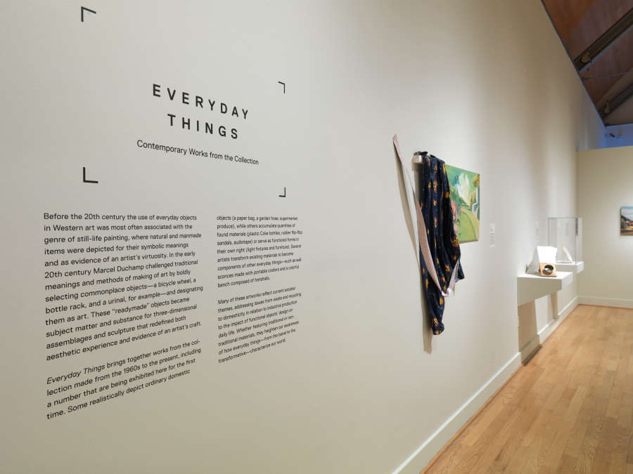 view exhibition image