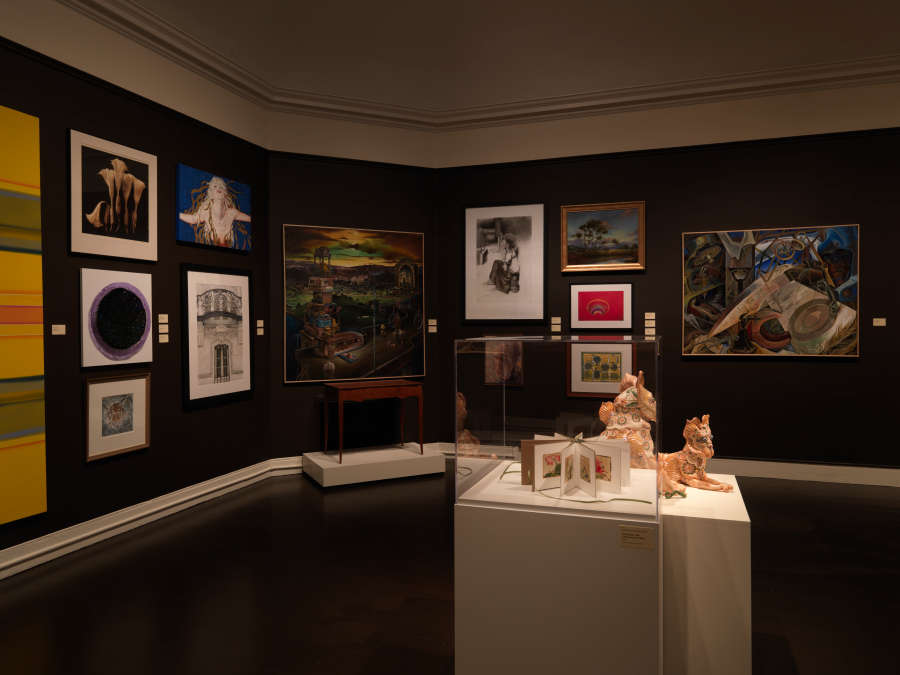 view exhibition image