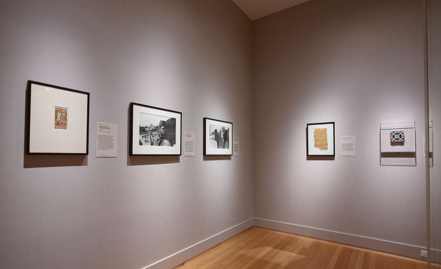 view exhibition image