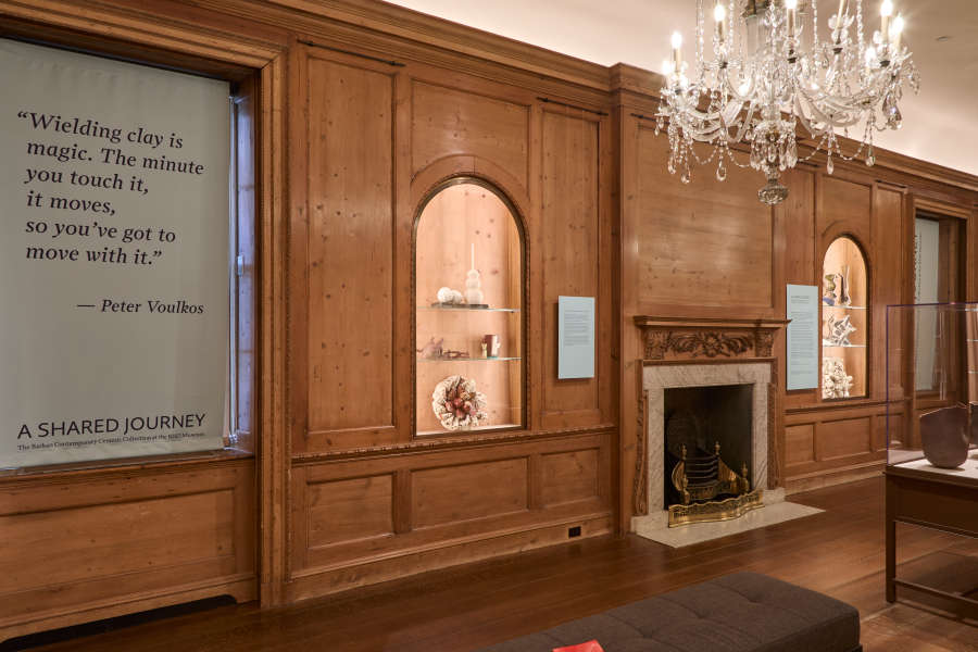 view exhibition image