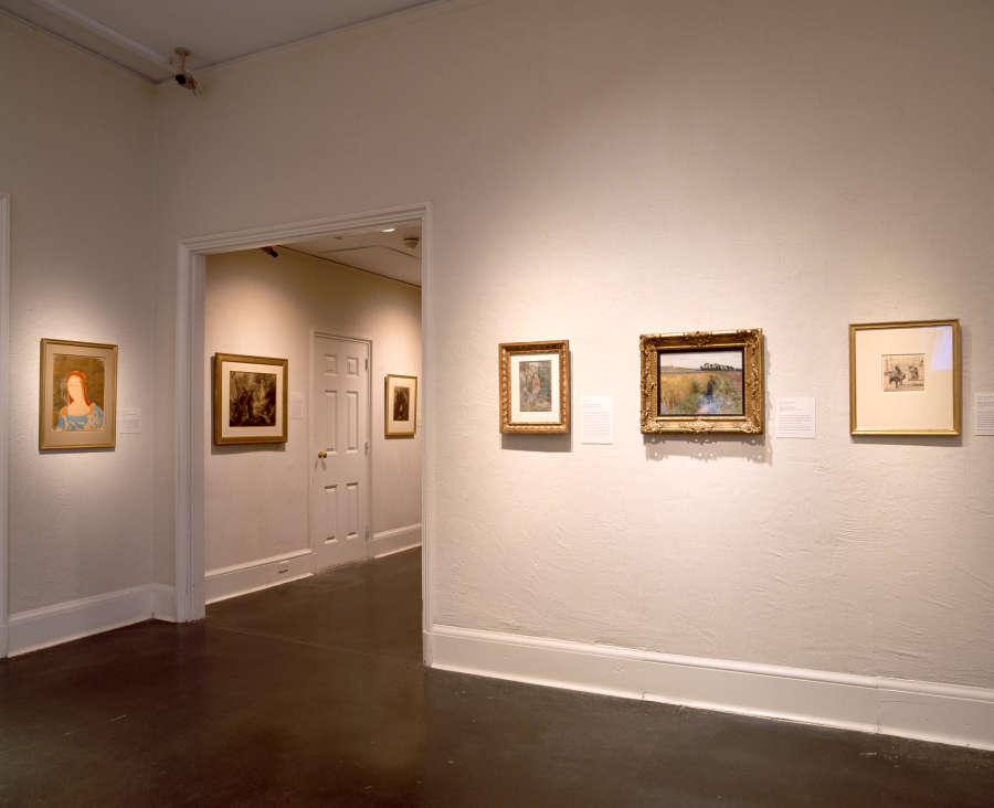 view exhibition image