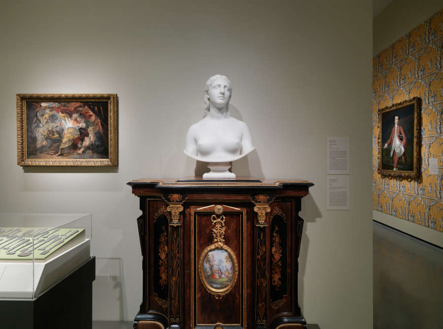 view exhibition image
