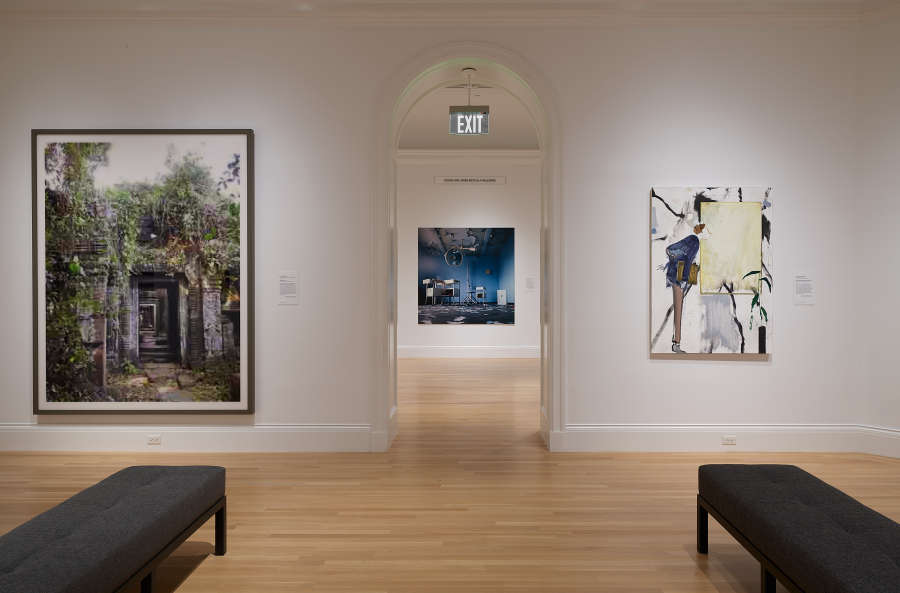 view exhibition image