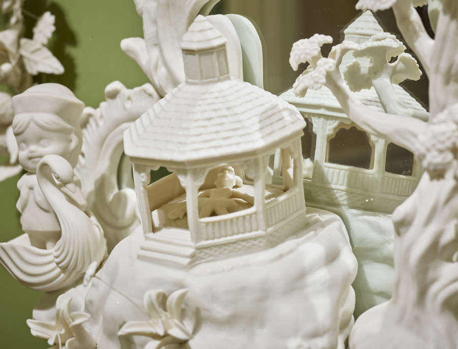 view exhibition image