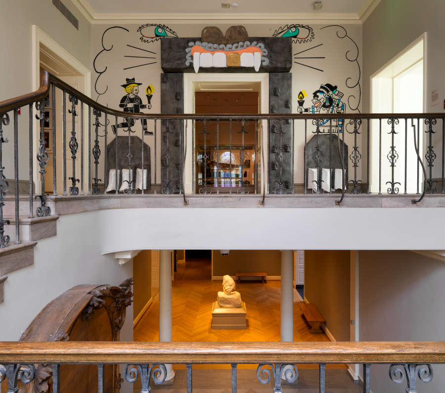 view exhibition image