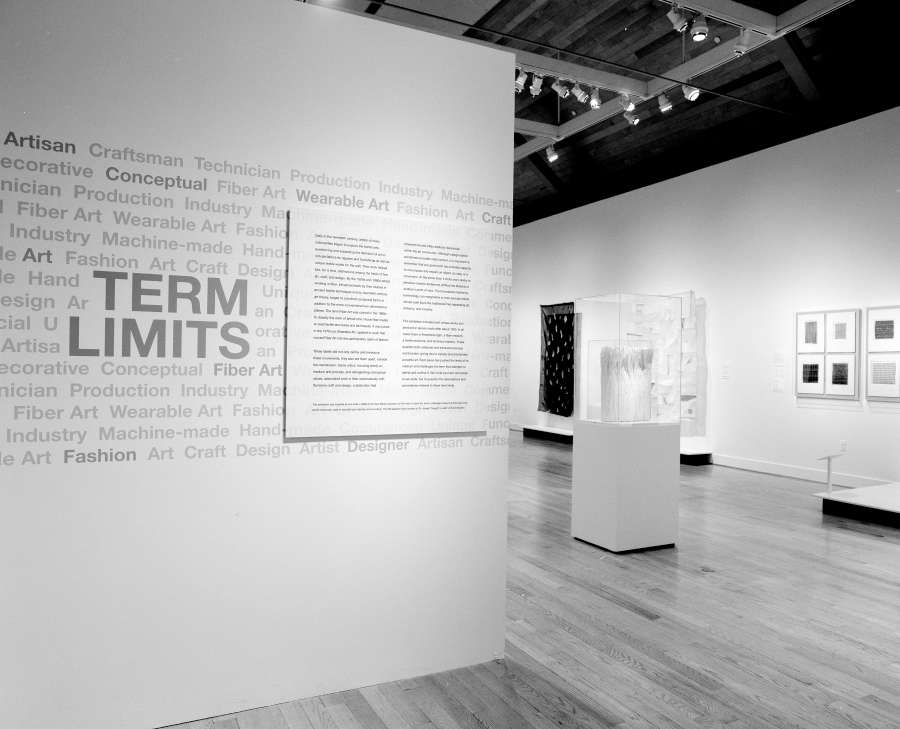 view exhibition image