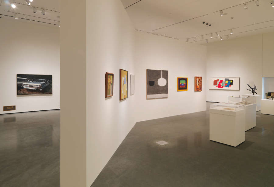 view exhibition image