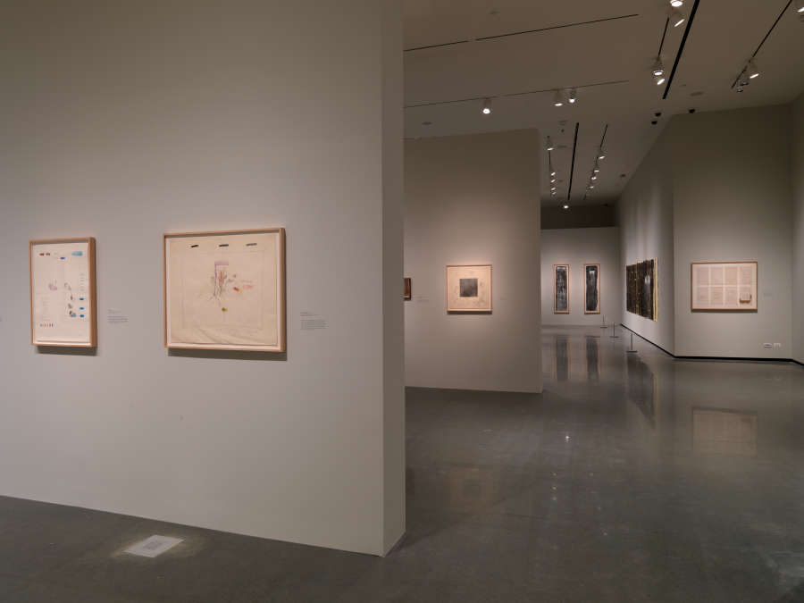 view exhibition image