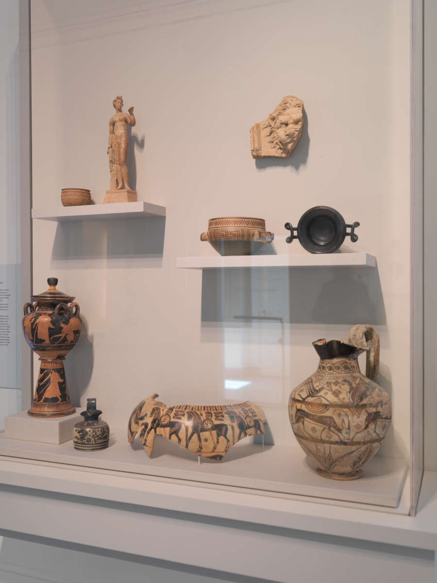 view exhibition image