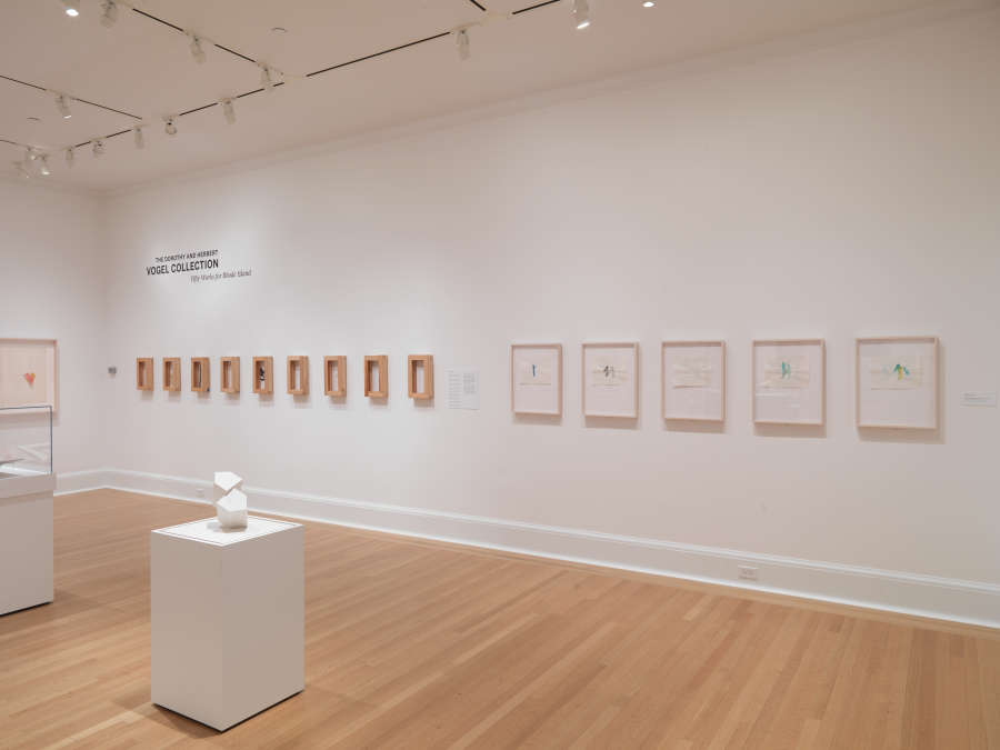view exhibition image