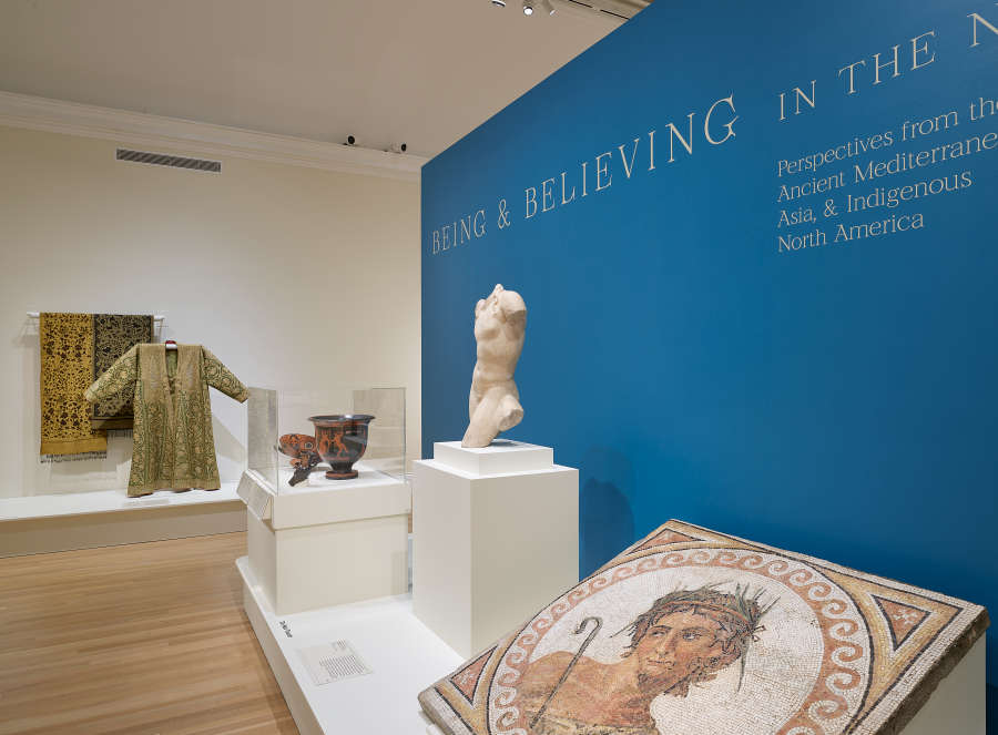 view exhibition image