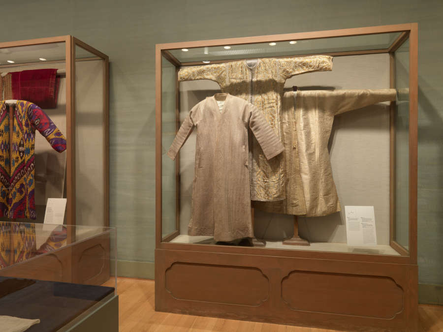 view exhibition image