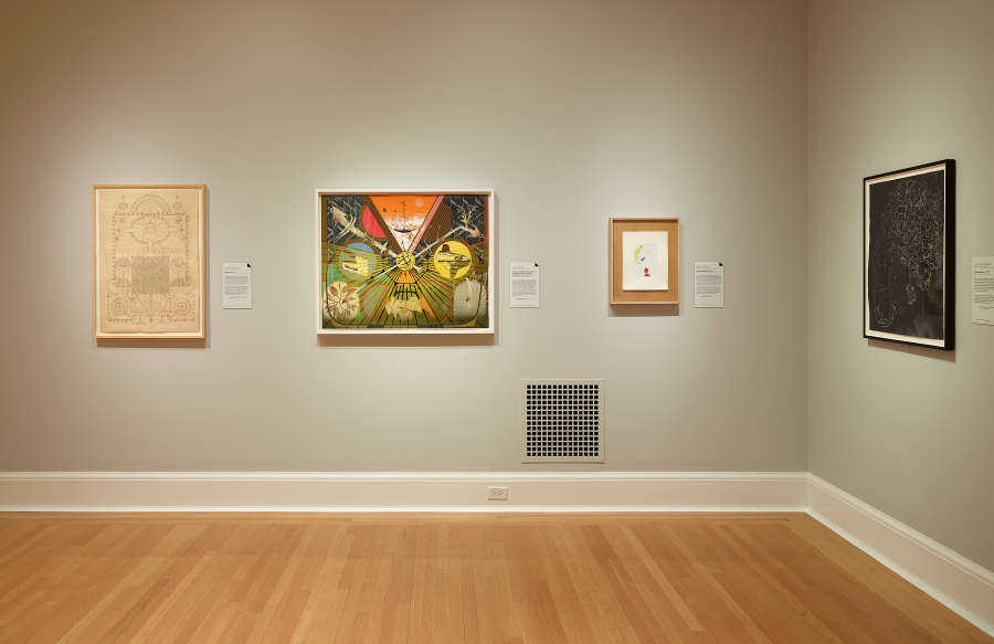 view exhibition image