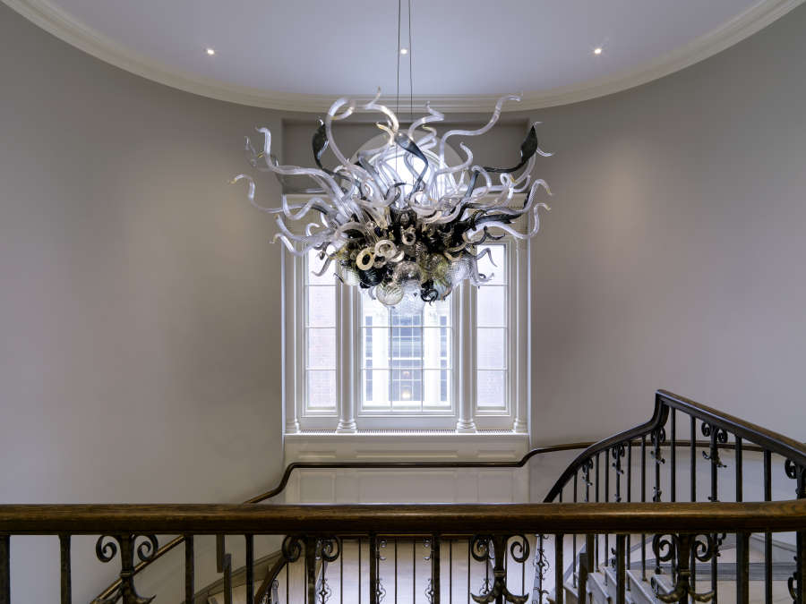 view exhibition image