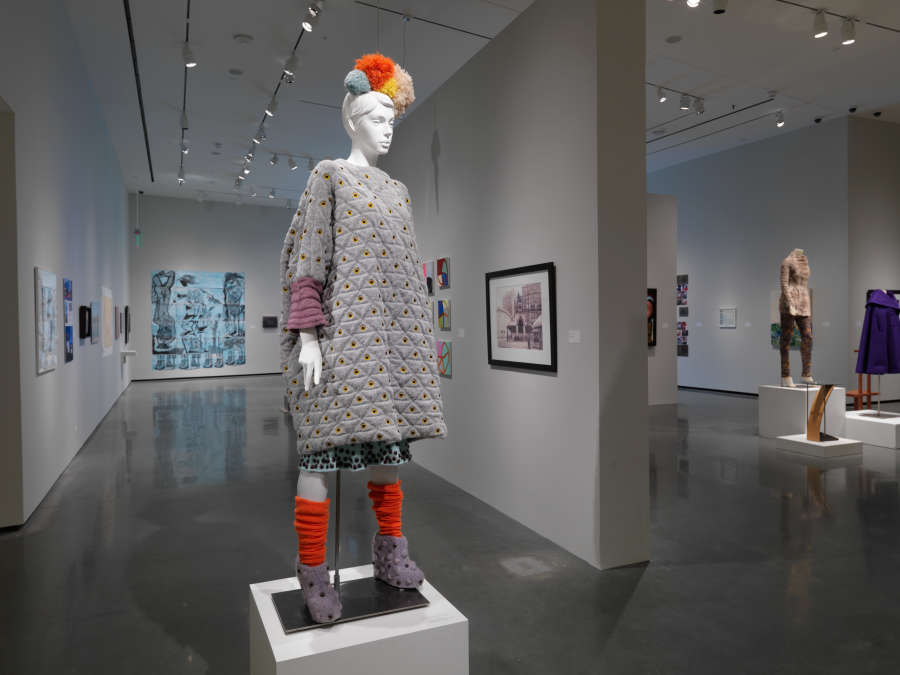 view exhibition image