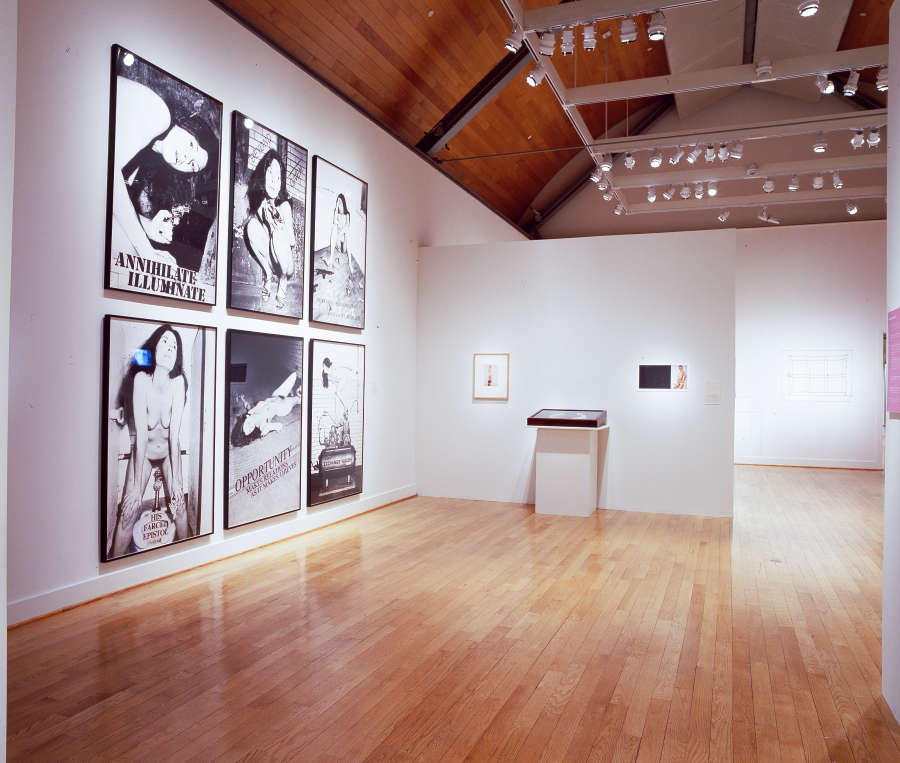 view exhibition image