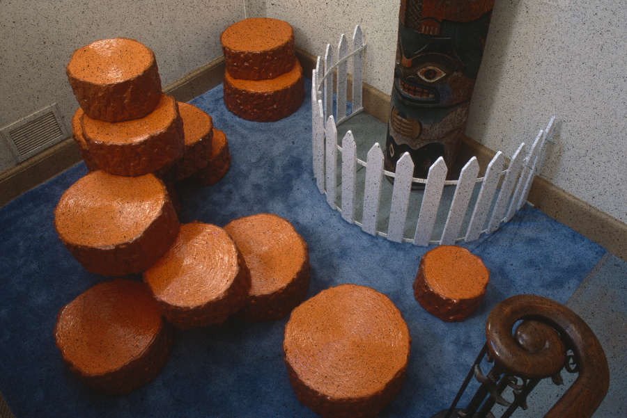 view exhibition image