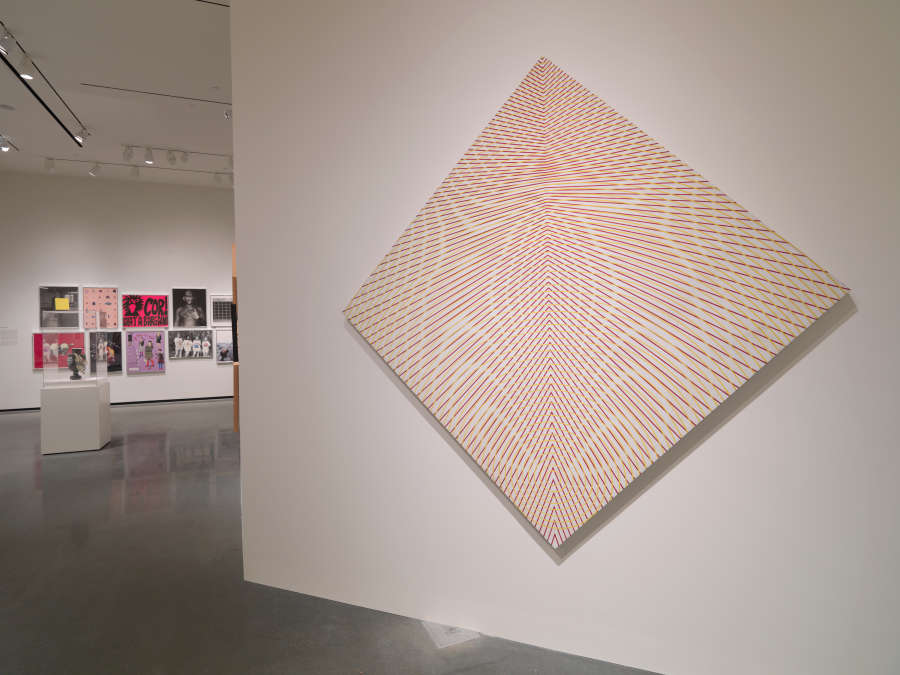 view exhibition image