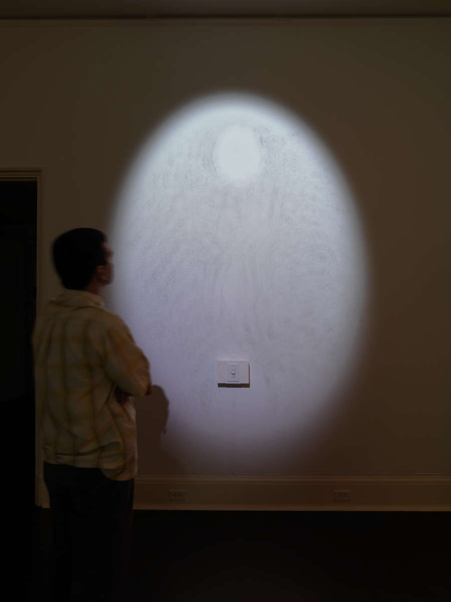 view exhibition image