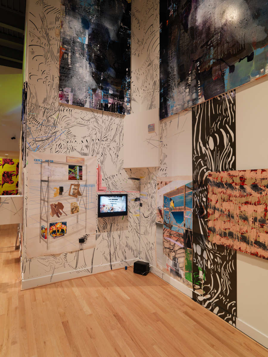 view exhibition image