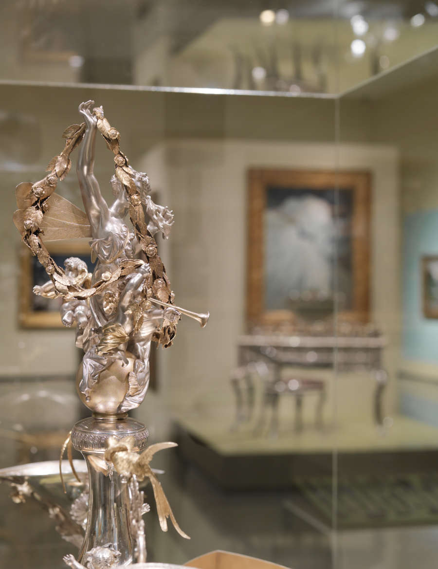 view exhibition image