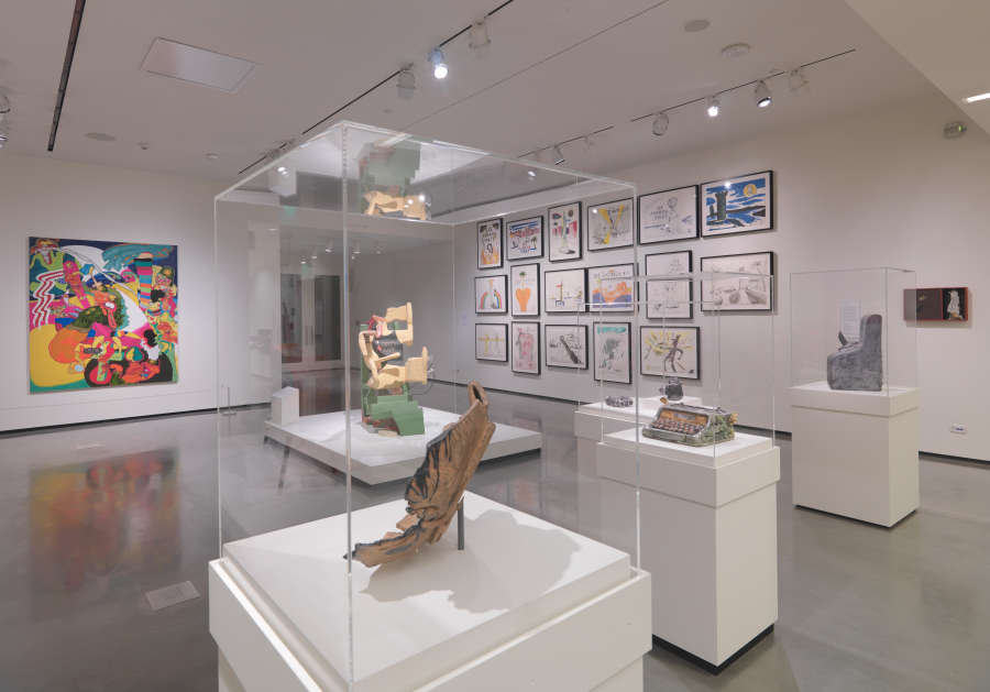 view exhibition image