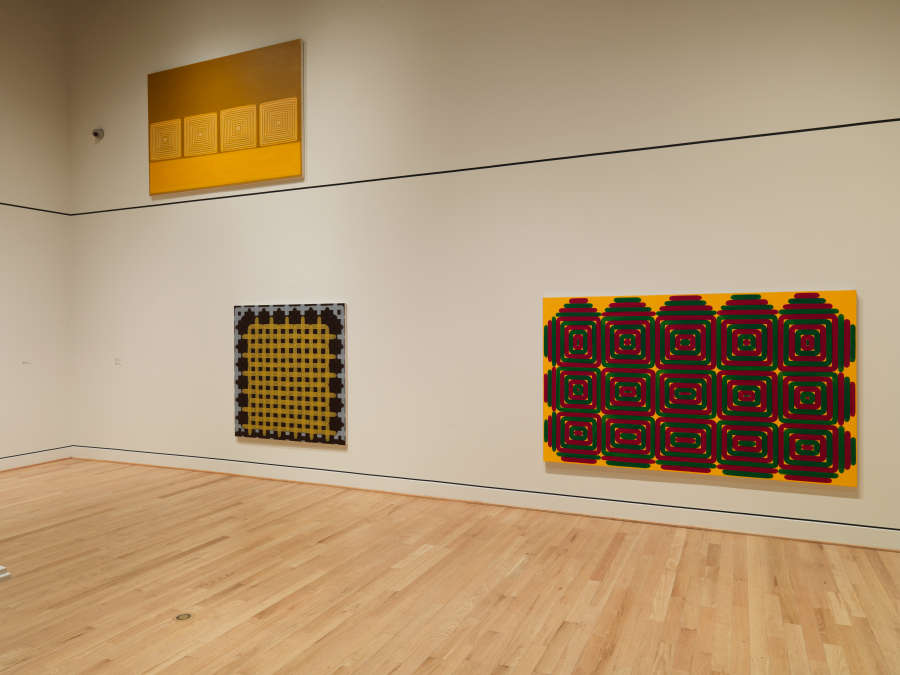 view exhibition image