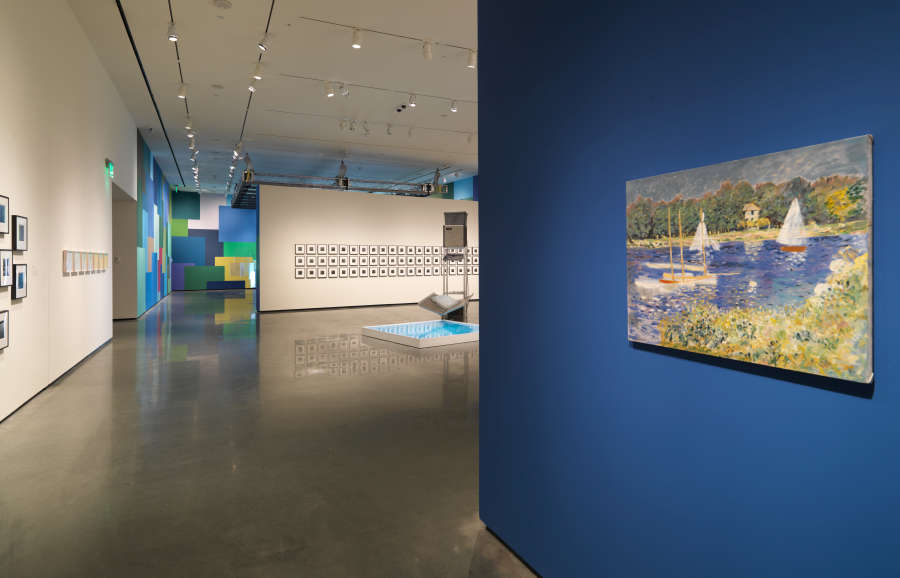 view exhibition image