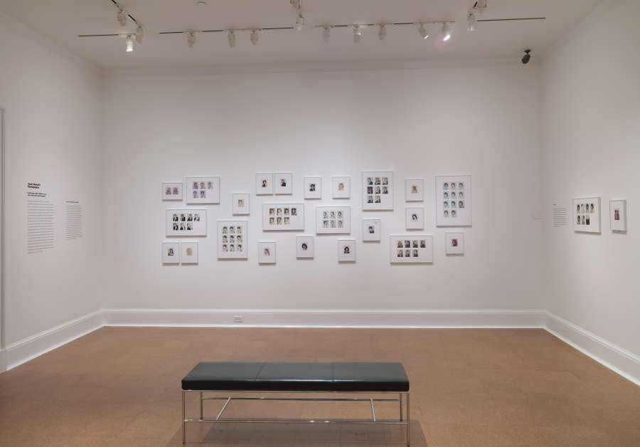 view exhibition image