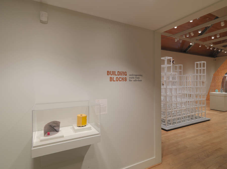 view exhibition image