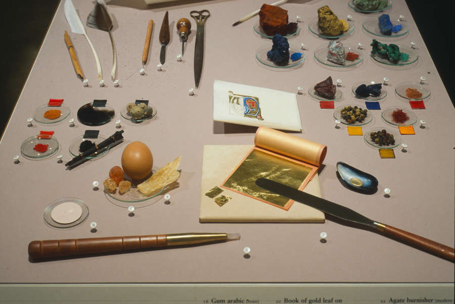 view exhibition image