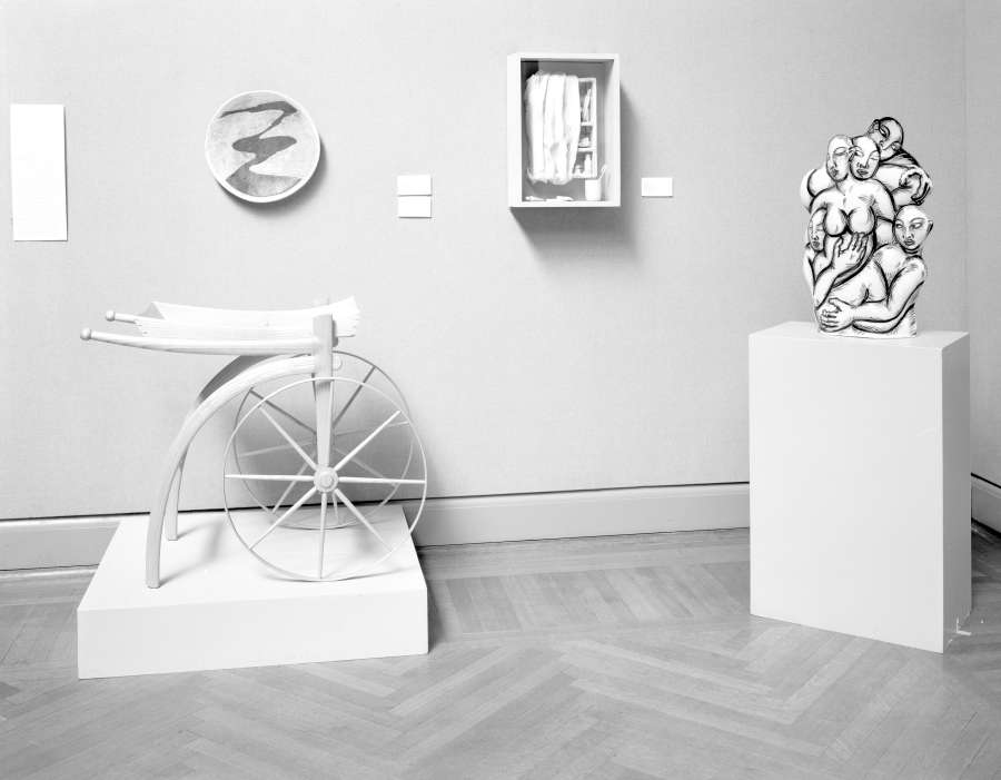 view exhibition image