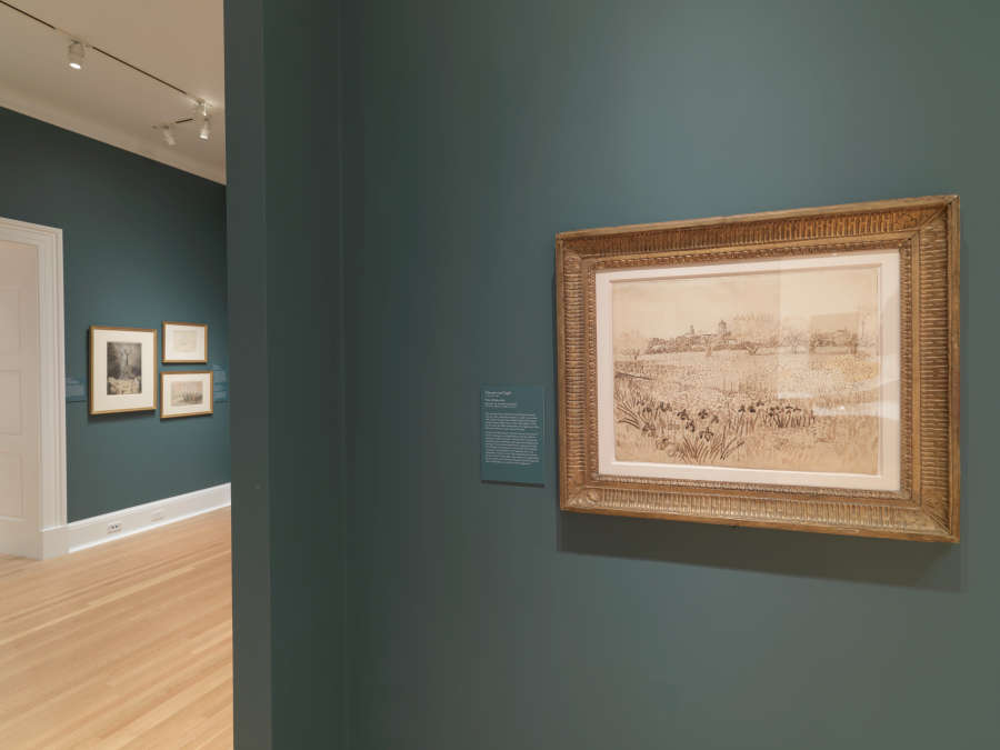 view exhibition image