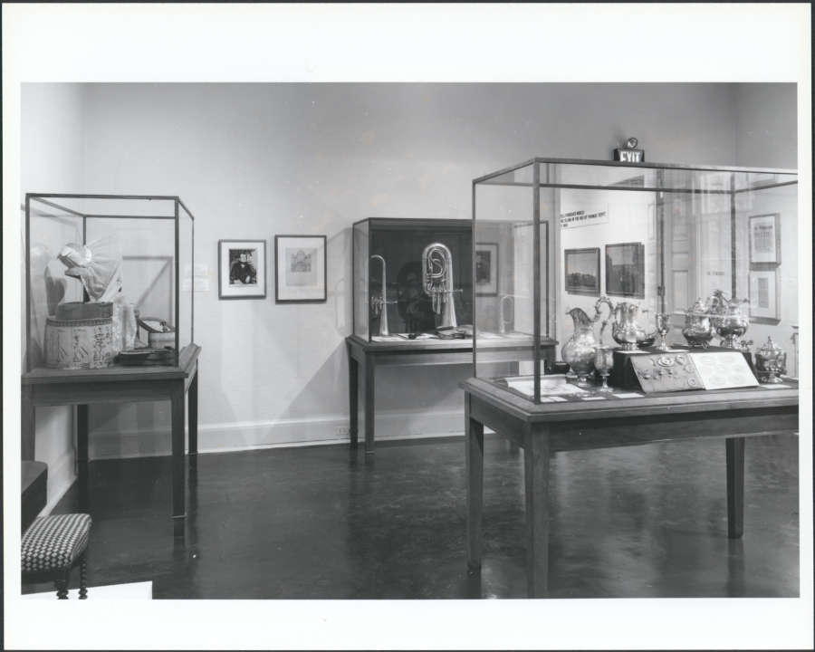 view exhibition image