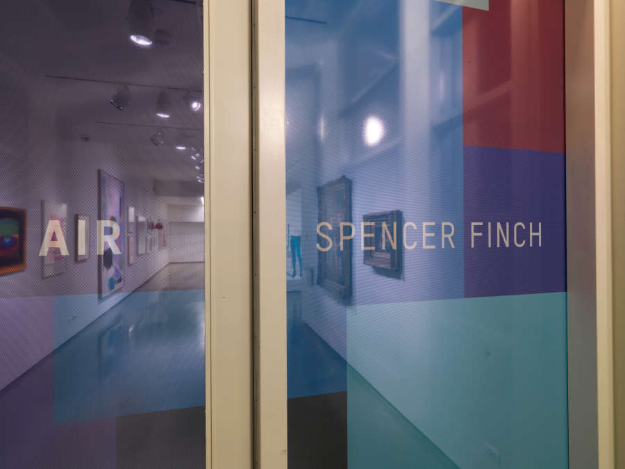 view exhibition image