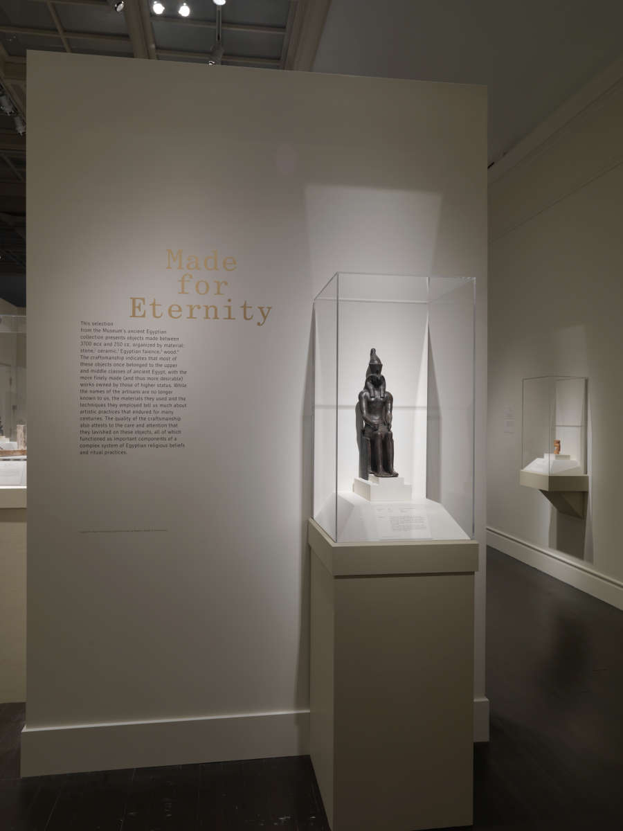 view exhibition image