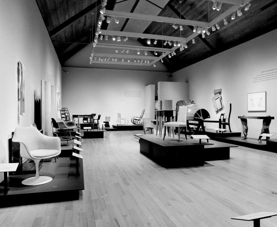 view exhibition image