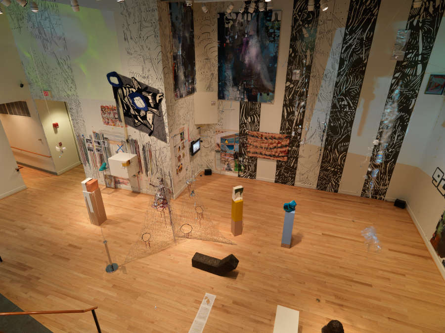 view exhibition image