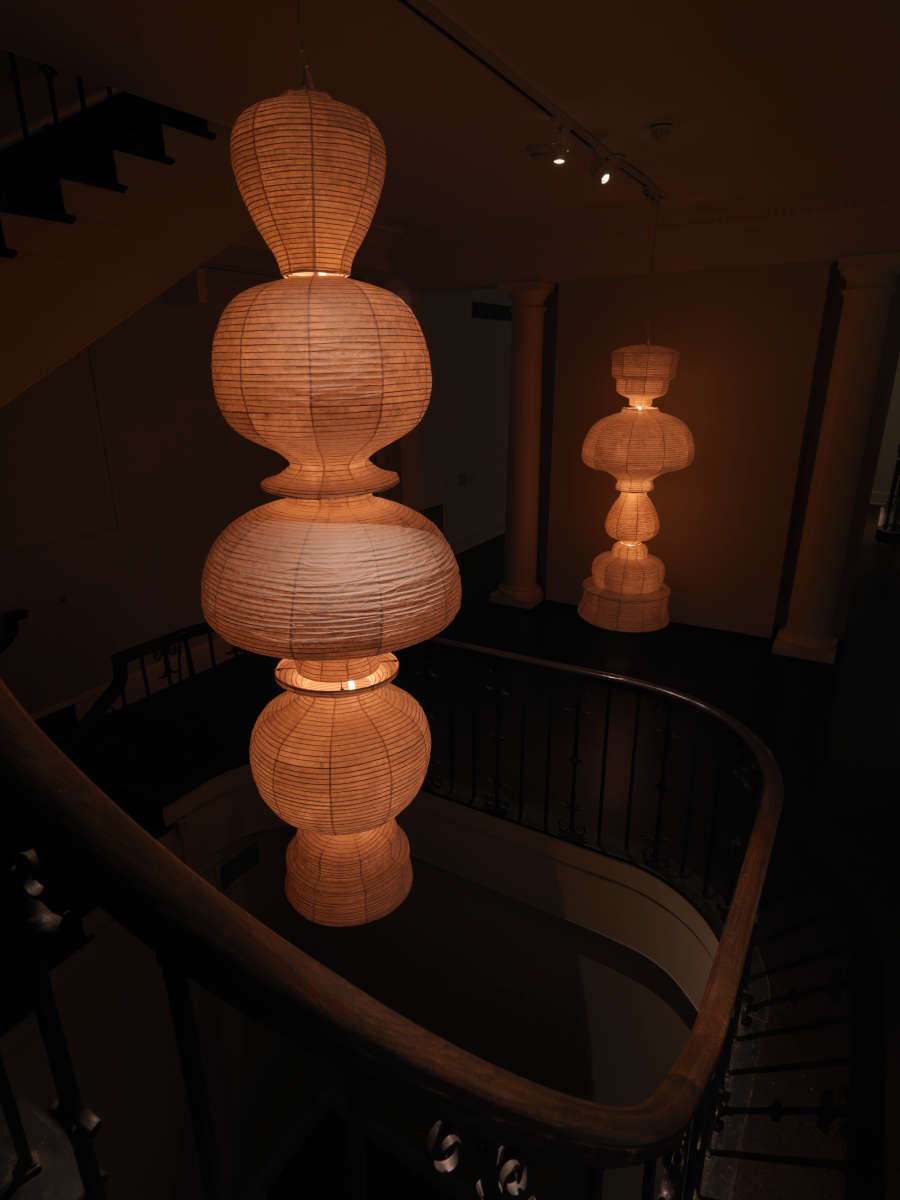 view exhibition image