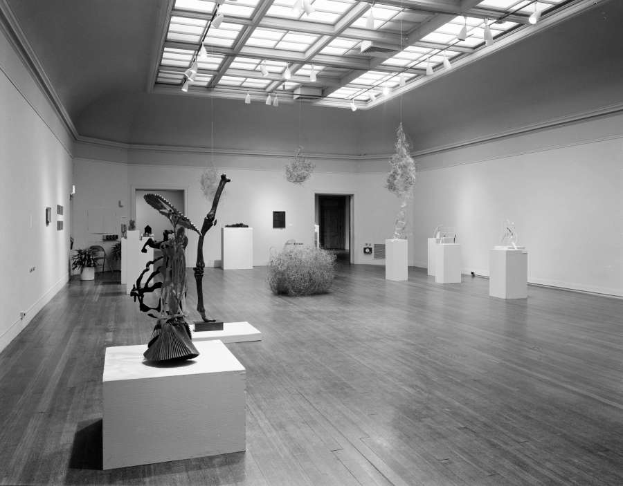 view exhibition image