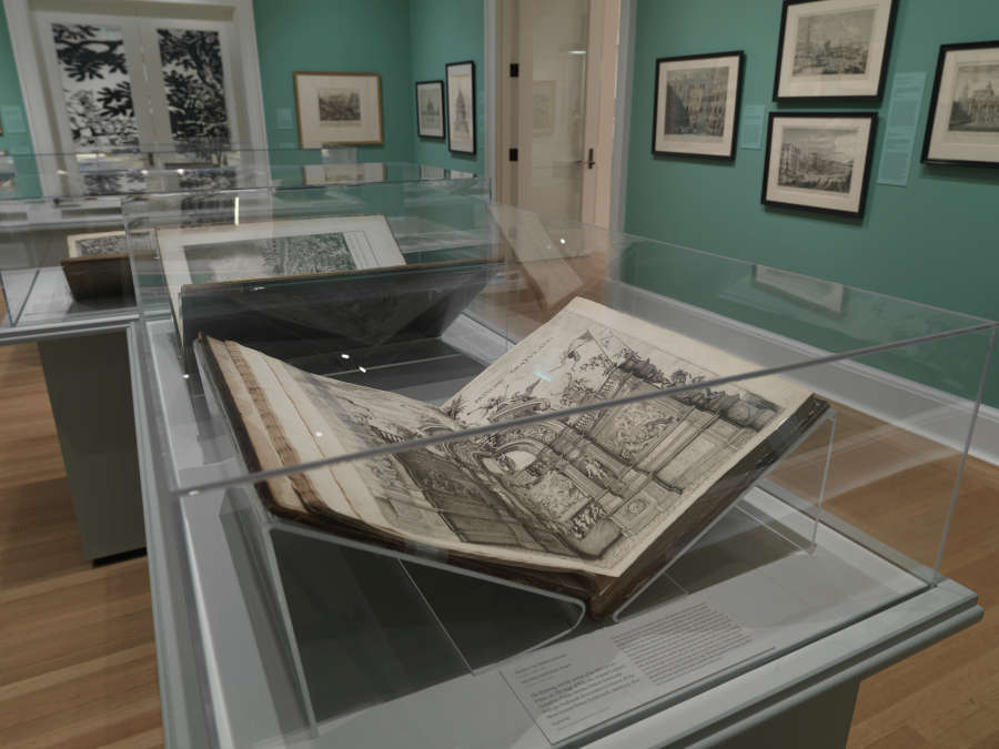 view exhibition image