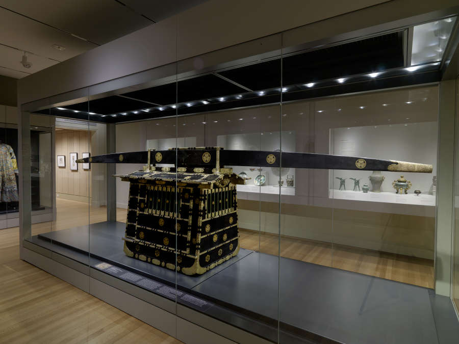 view exhibition image