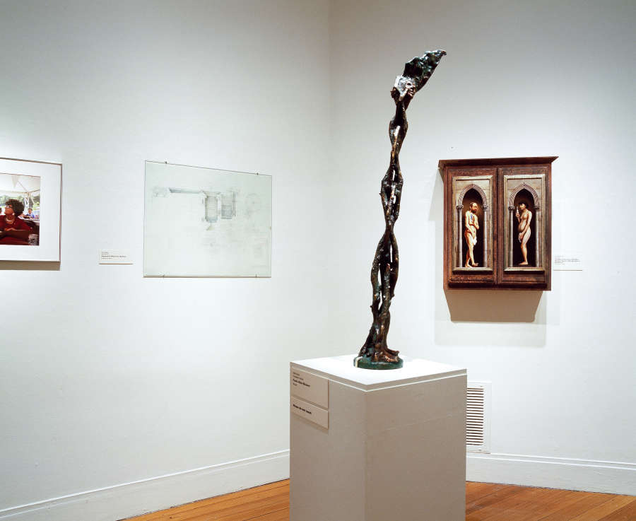 view exhibition image