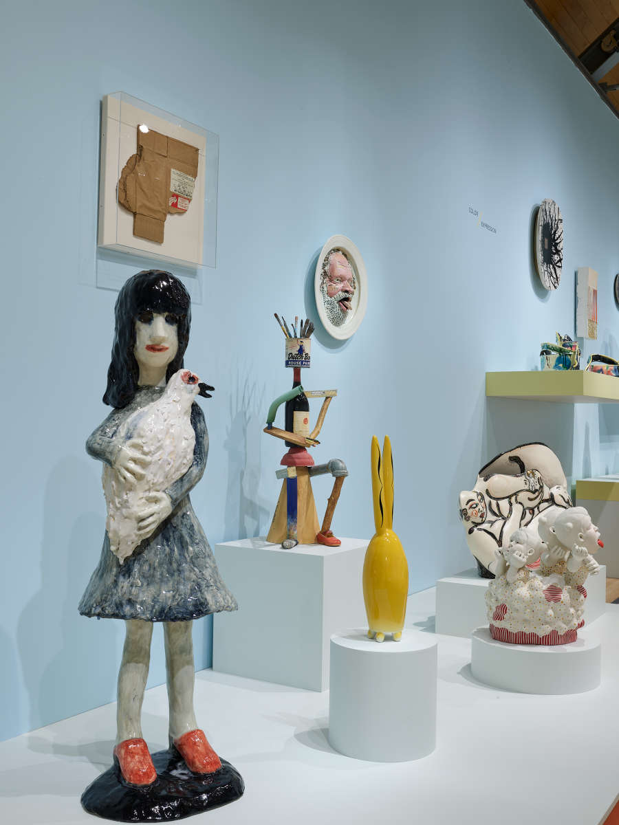 view exhibition image