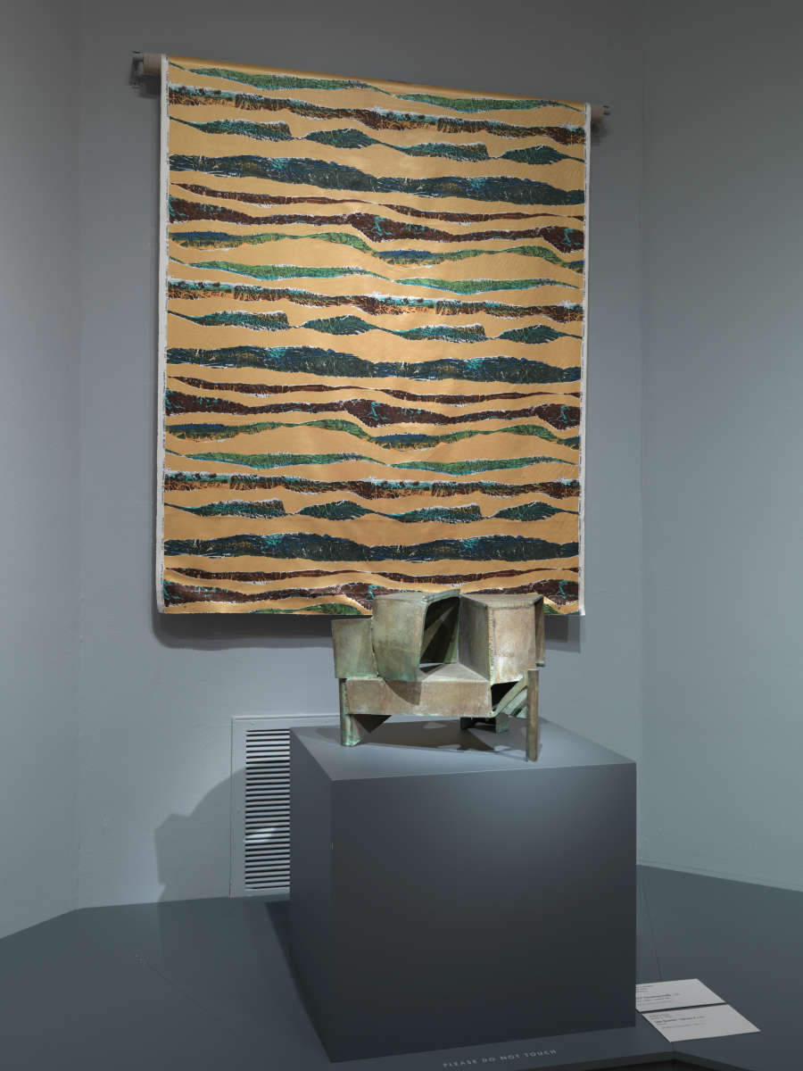 view exhibition image