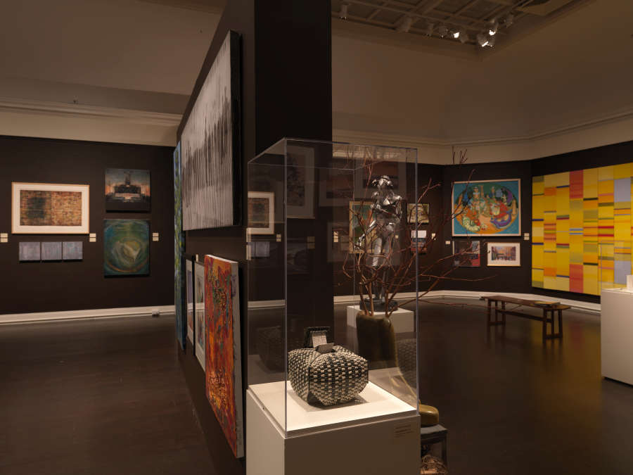 view exhibition image