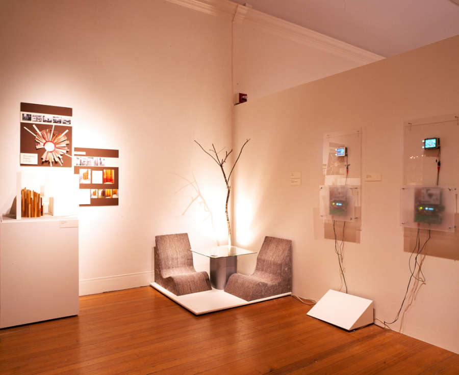 view exhibition image